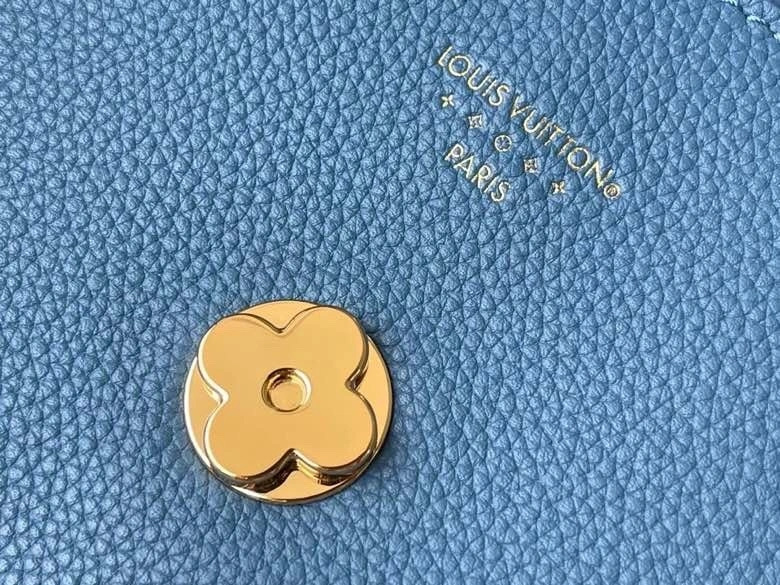 MOMO- M58964 Calfskin item : A-B116L1918