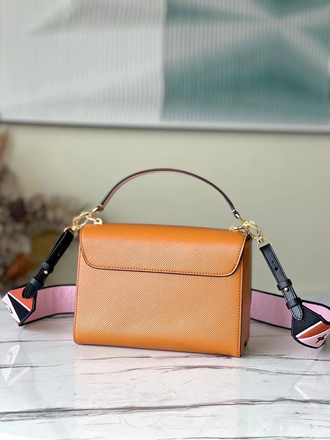 MOMO- M59026 item : A-B00L1904