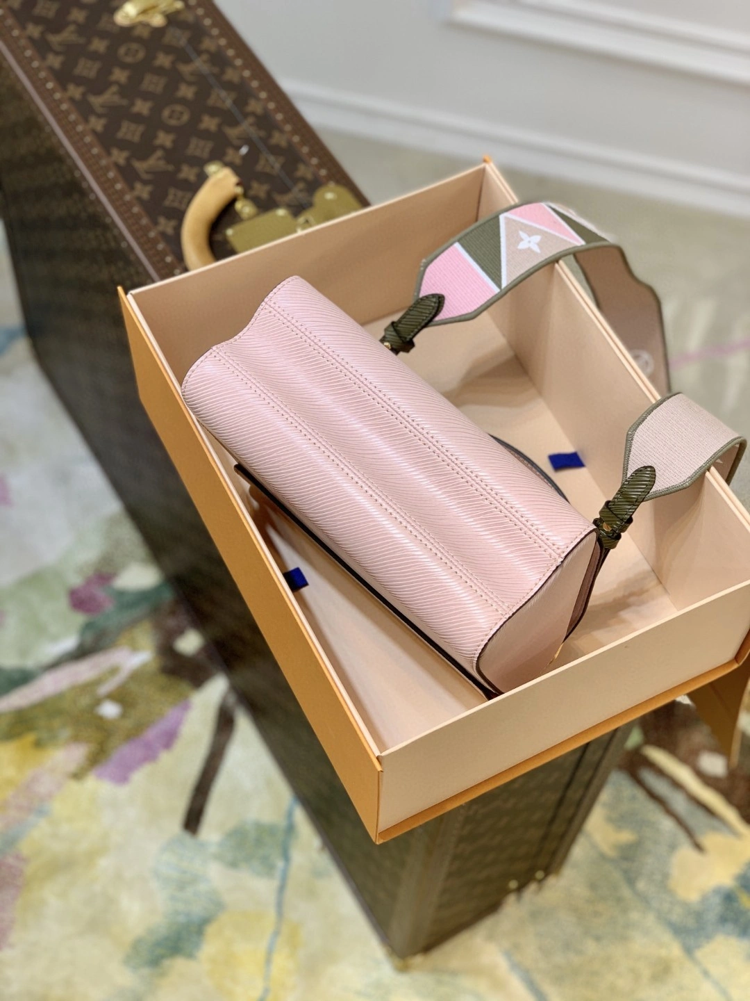 &MOMO- M59028 item : A-B330L1903