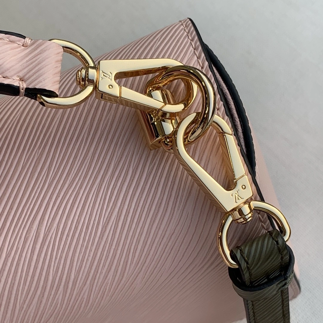&MOMO- M59028 item : A-B330L1903