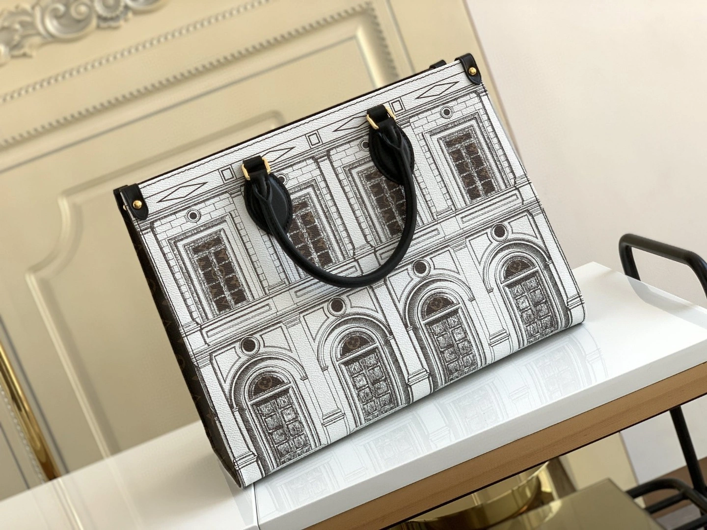 MOMO- M59264 Calfskin item : A-B330L1756
