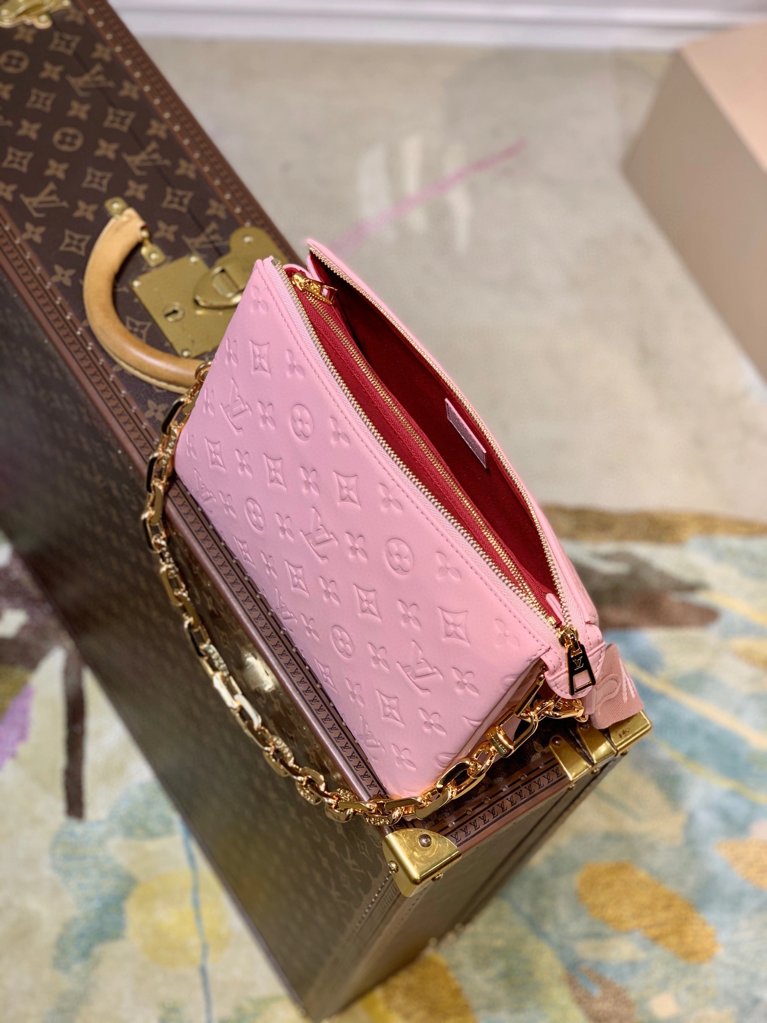 MOMO- M59276 item：B-B330E2625C