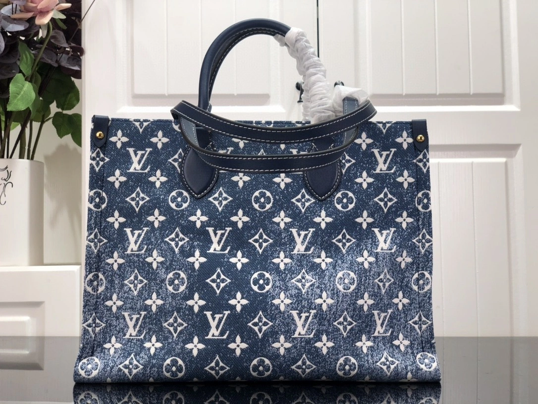 MOMO- M59608 Onthego item : B-B063D1014