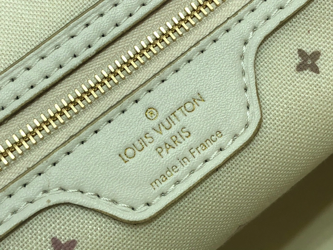 MOMO- M59859 Neverfull 2022 Neverfull item：B-B174E1945C