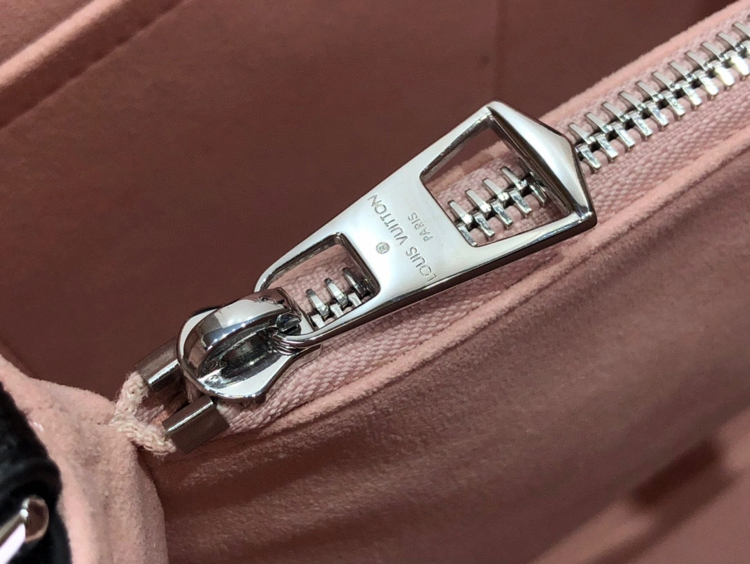 MOMO- M59954 Epi Monogram Toron item：B-B063E1745C