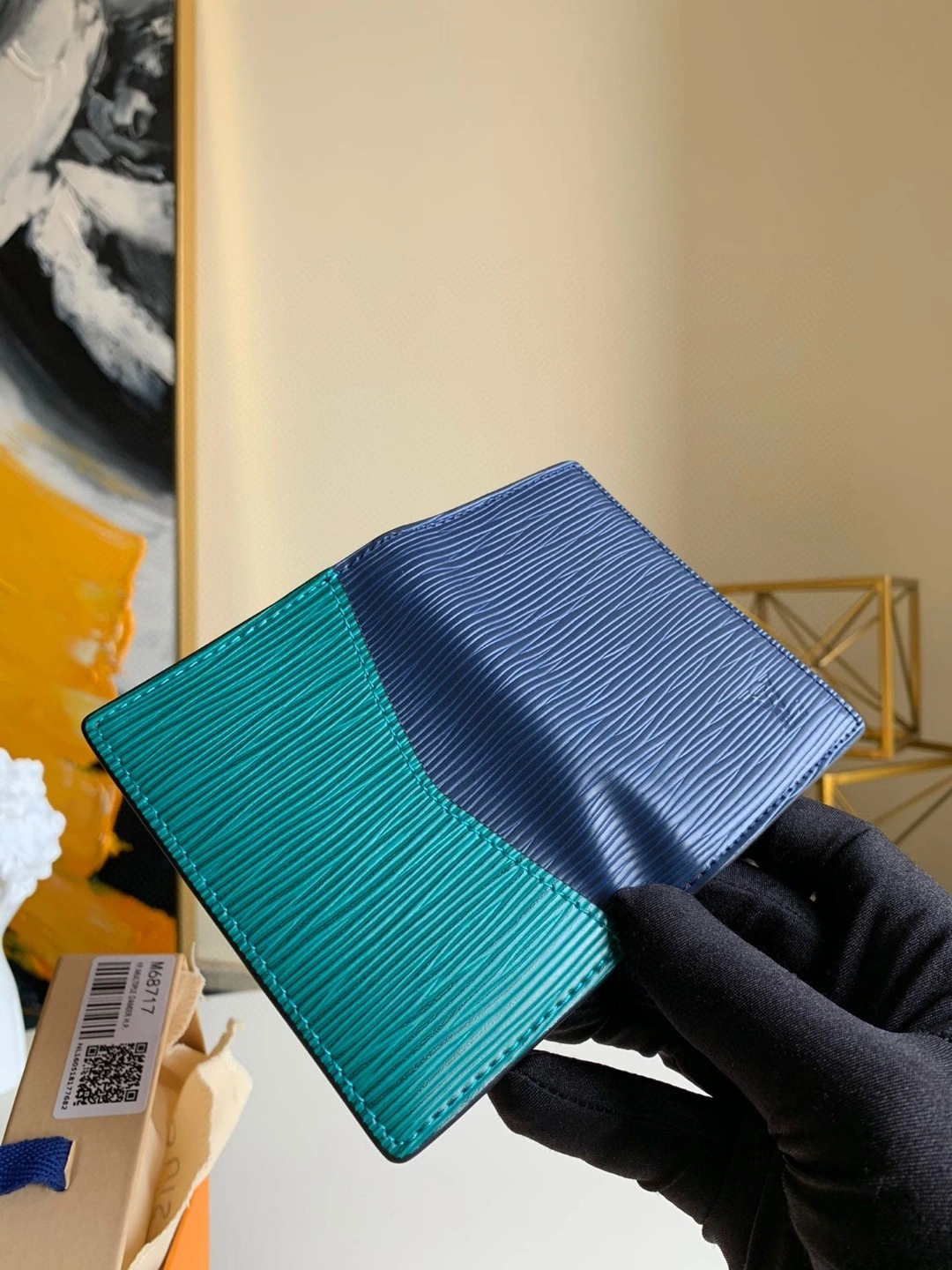 MOMO- M68717 item : A-B00L2220