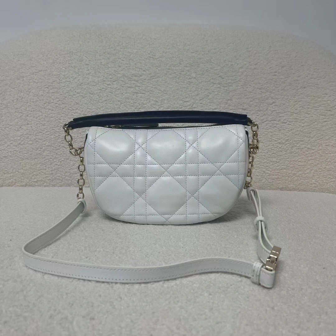 MOMO- M7200ONOA-M879 sheephide Vibe Hobo item : B-B063D1104