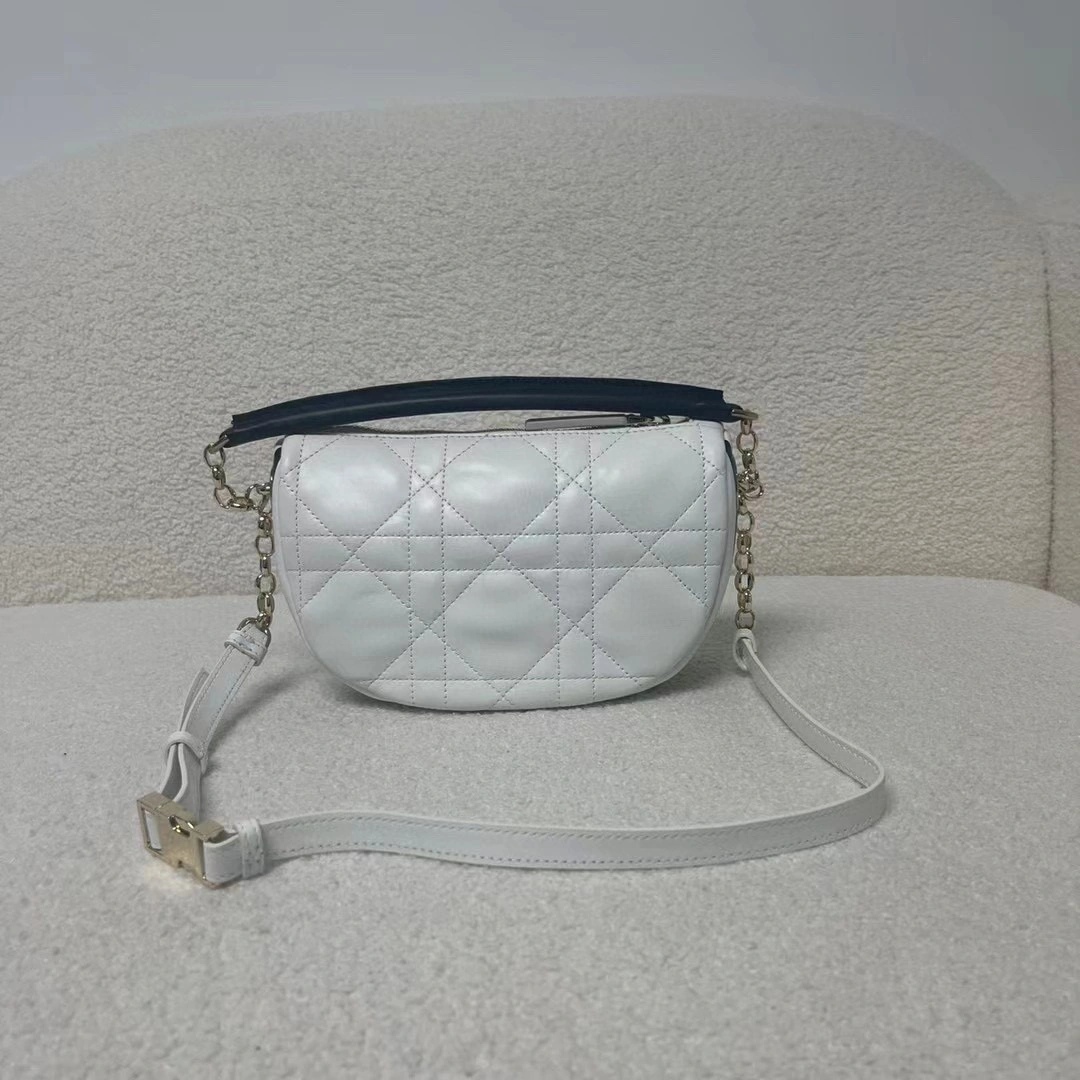 MOMO- M7200ONOA-M879 sheephide Vibe Hobo item : B-B063D1104