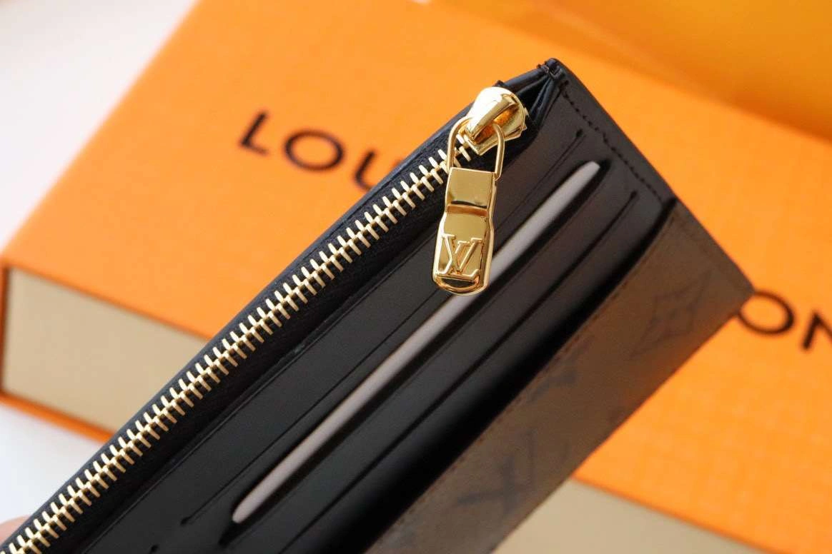 *MOMO- M80348 Slim Purse item : 106B00F0708