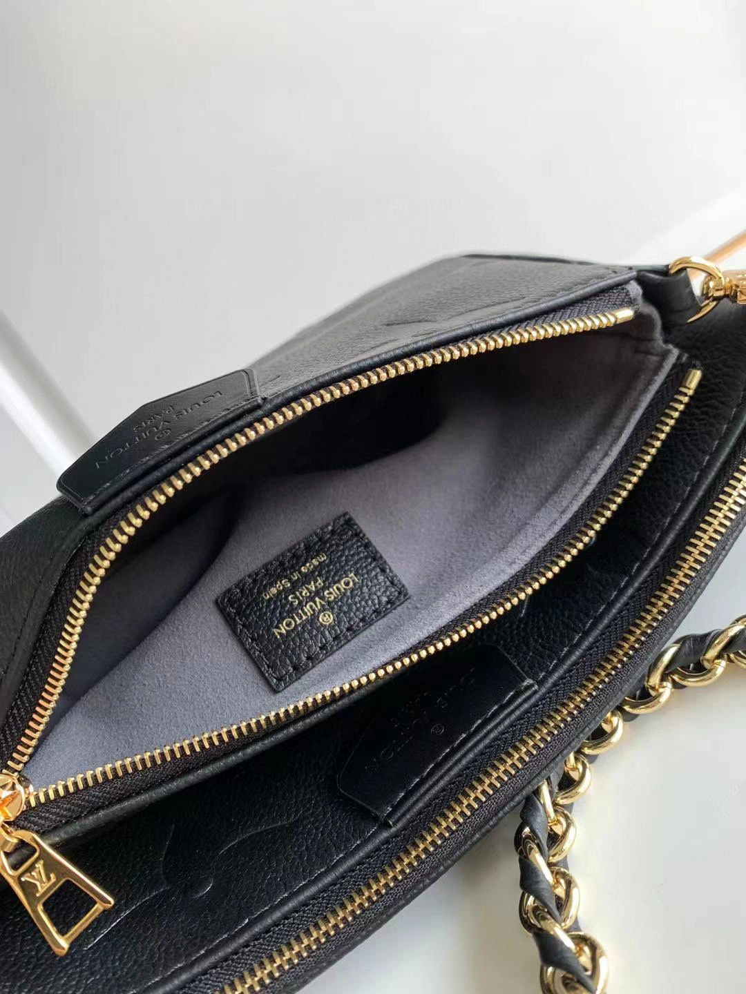 MOMO- M80399Multi Pochette Accessories item:B-B106J1314