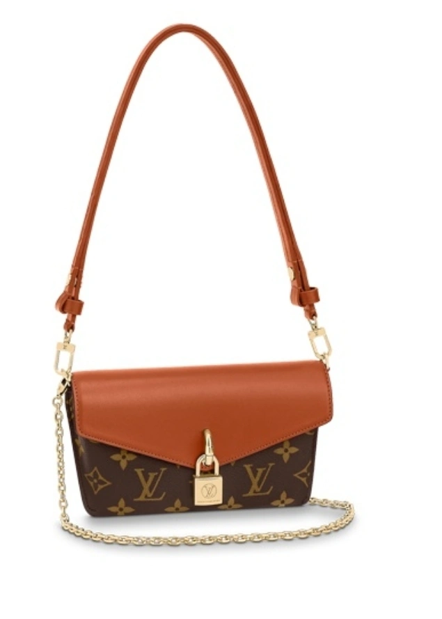MOMO- M80763 cowhide item : A-B00L2902