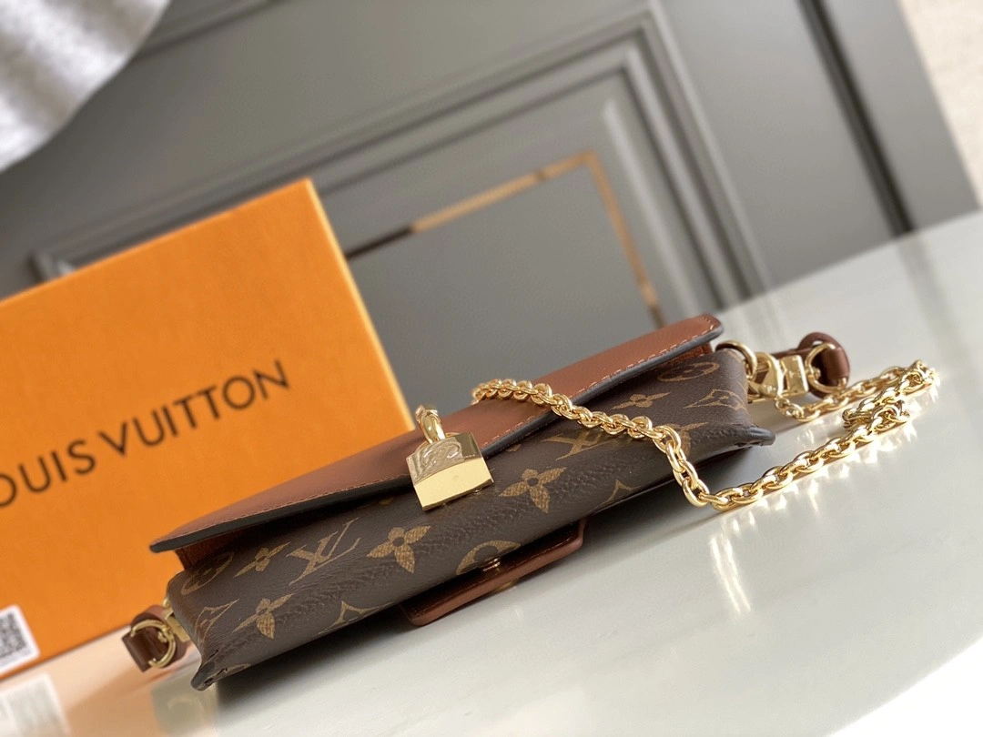 MOMO- M80763 cowhide item : A-B00L2902