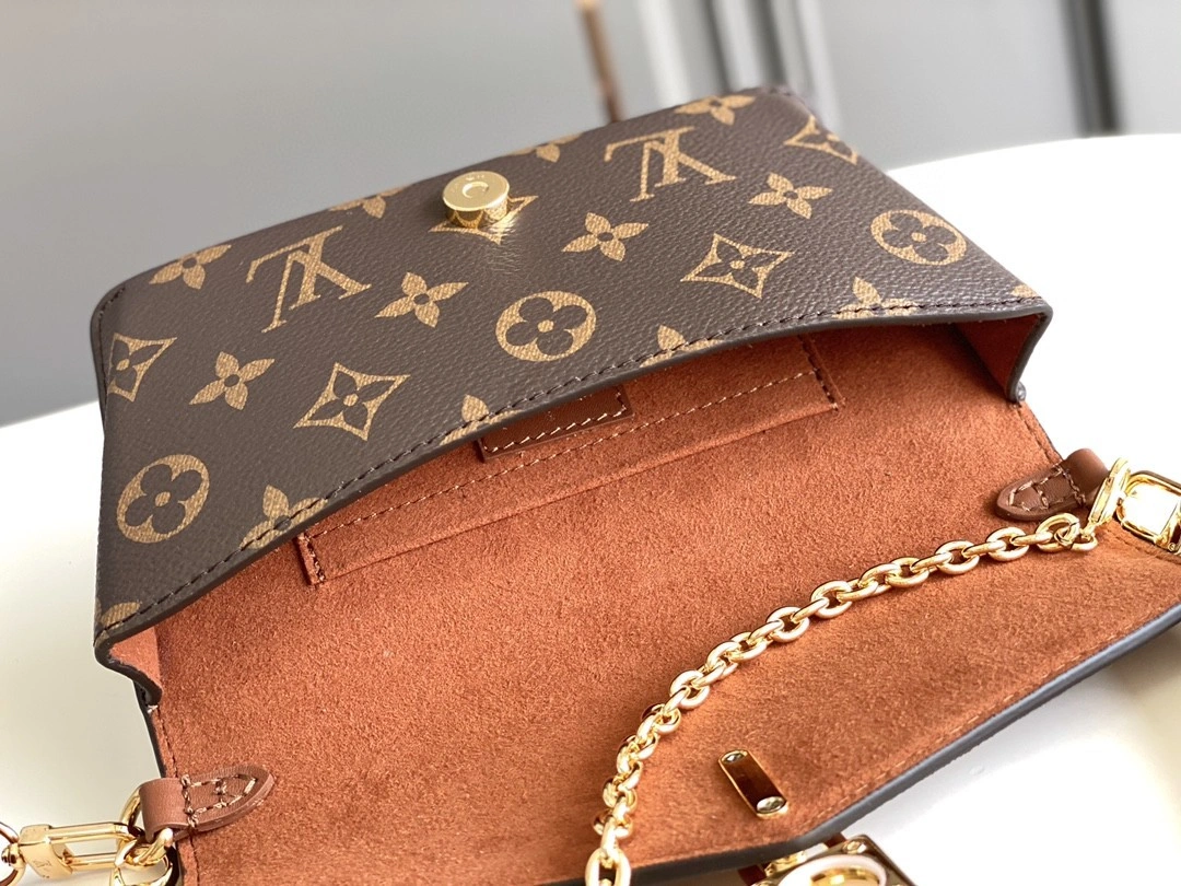 MOMO- M80763 cowhide item : A-B00L2902
