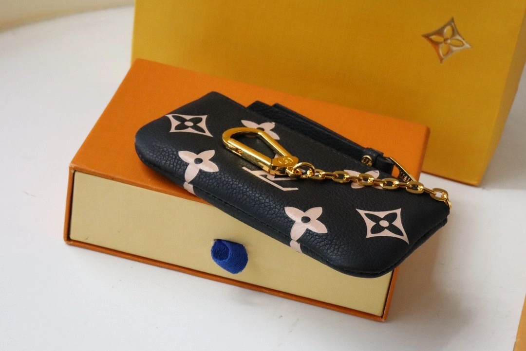 &MOMO- M80885 item : B-B063C1301