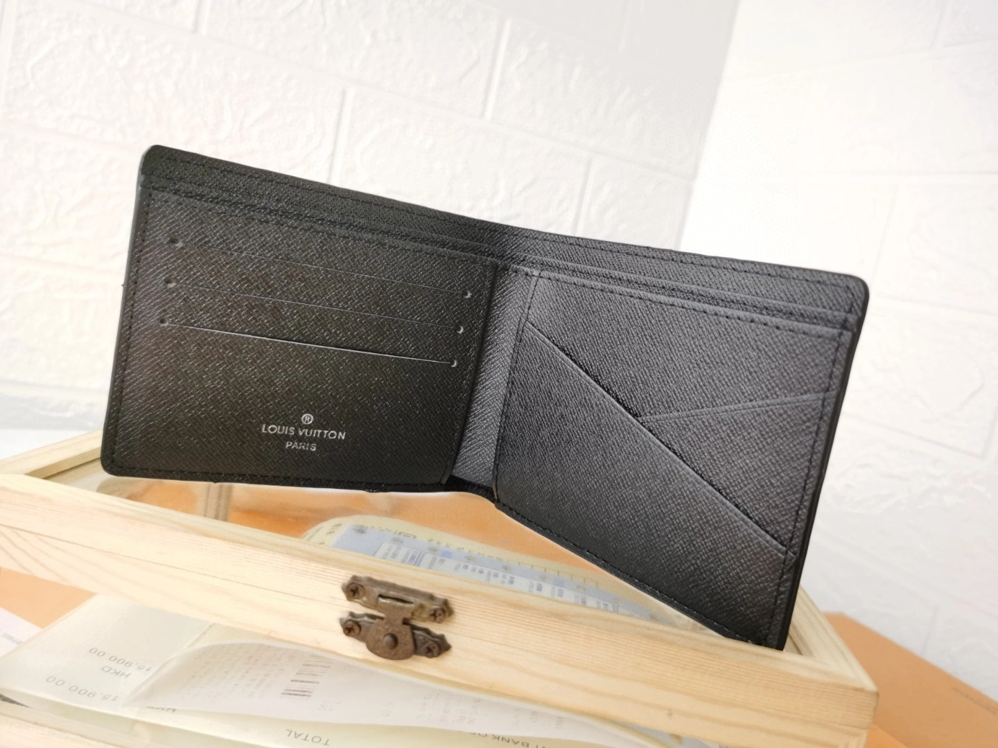 &MOMO- M80954 cowhide item : A-B225L2028