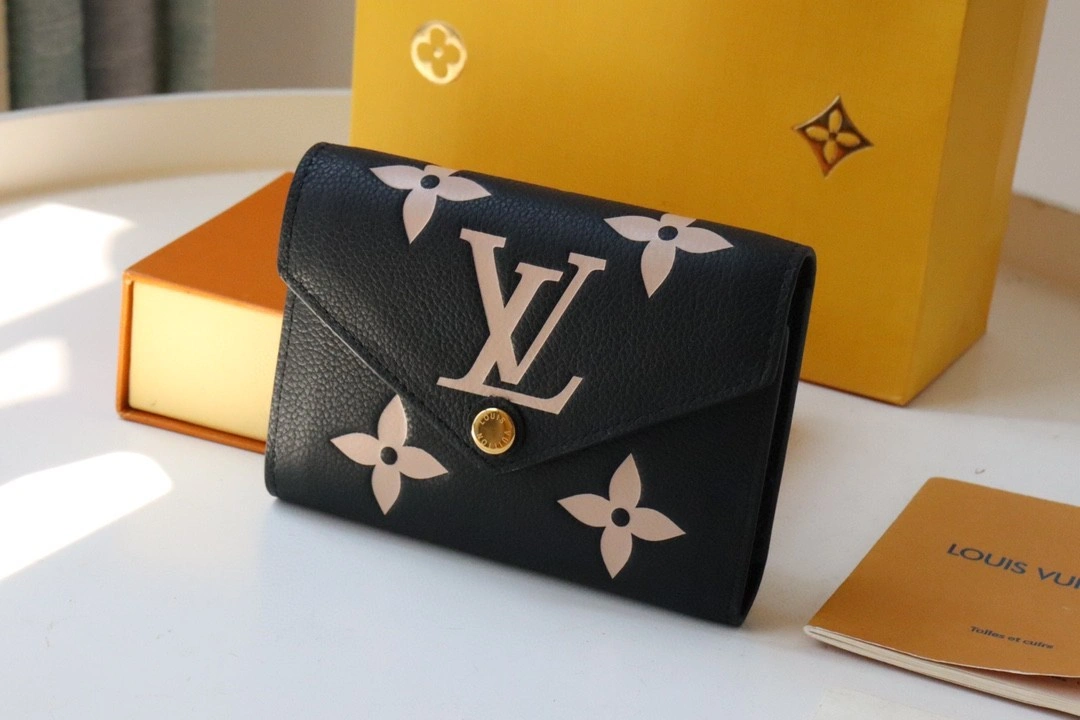 &MOMO- M80968 VICTORINE item : B-B032C1302