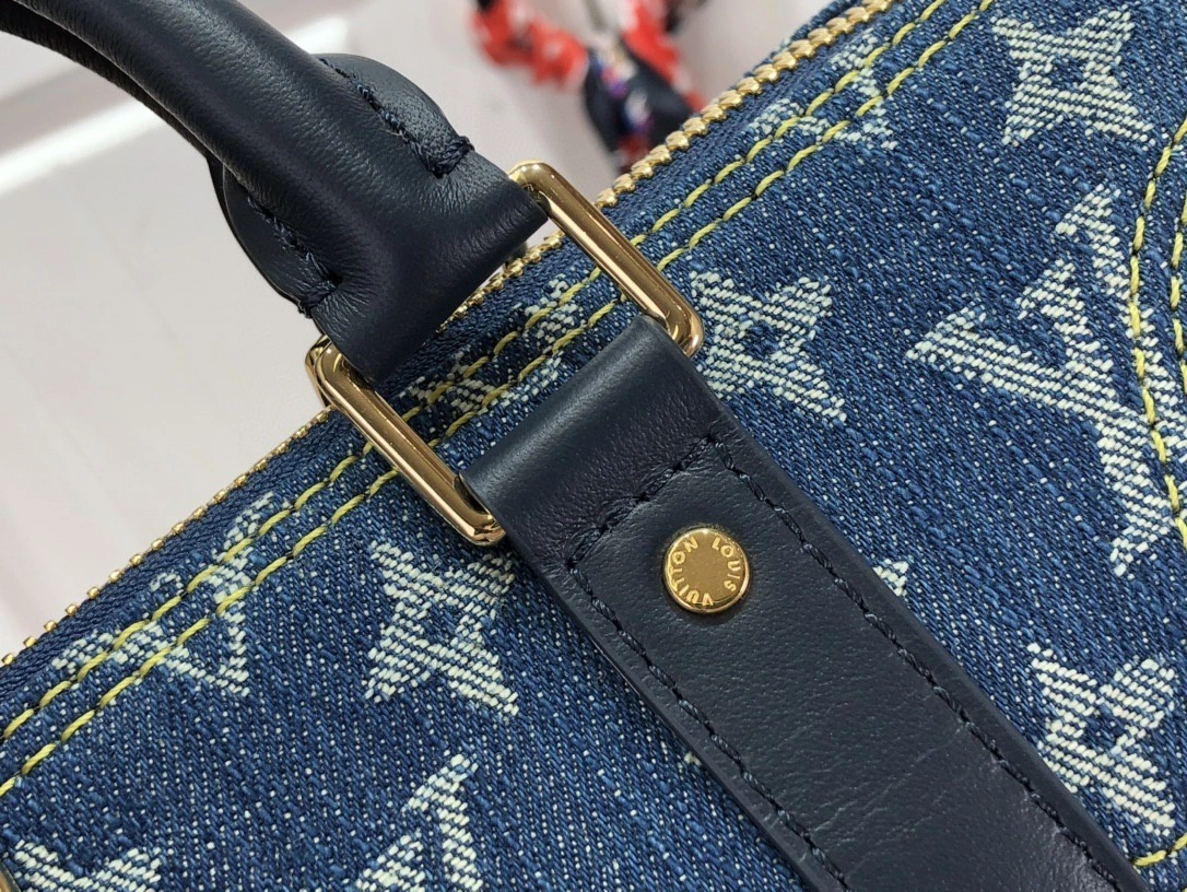 MOMO- M81011 Monogram item : B-B063D1013