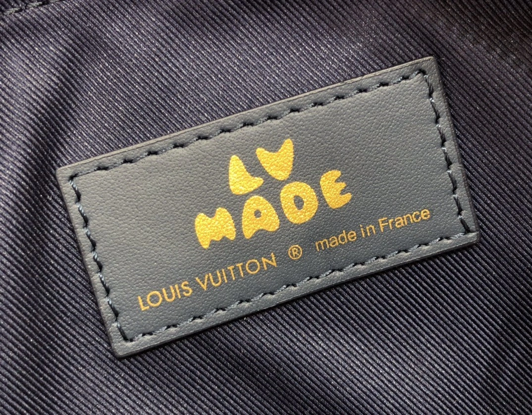 MOMO- M81011 Monogram item : B-B063D1013