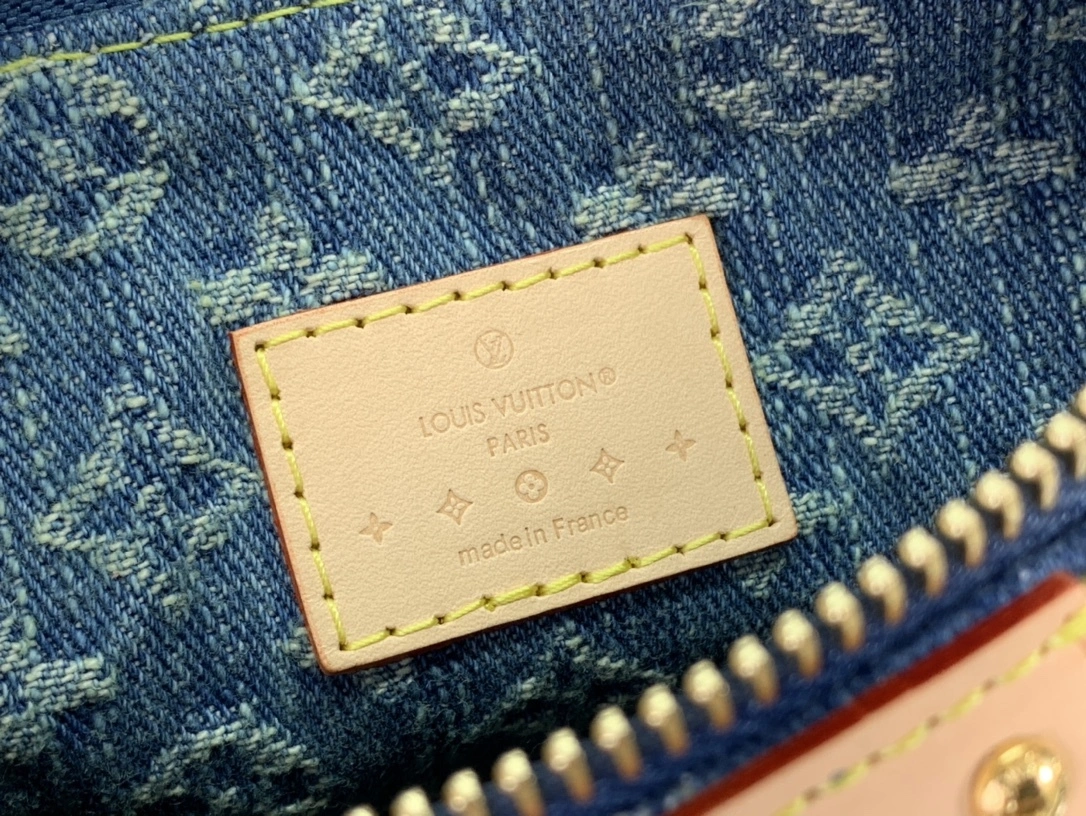 MOMO- M82949 item:D-B174A1543