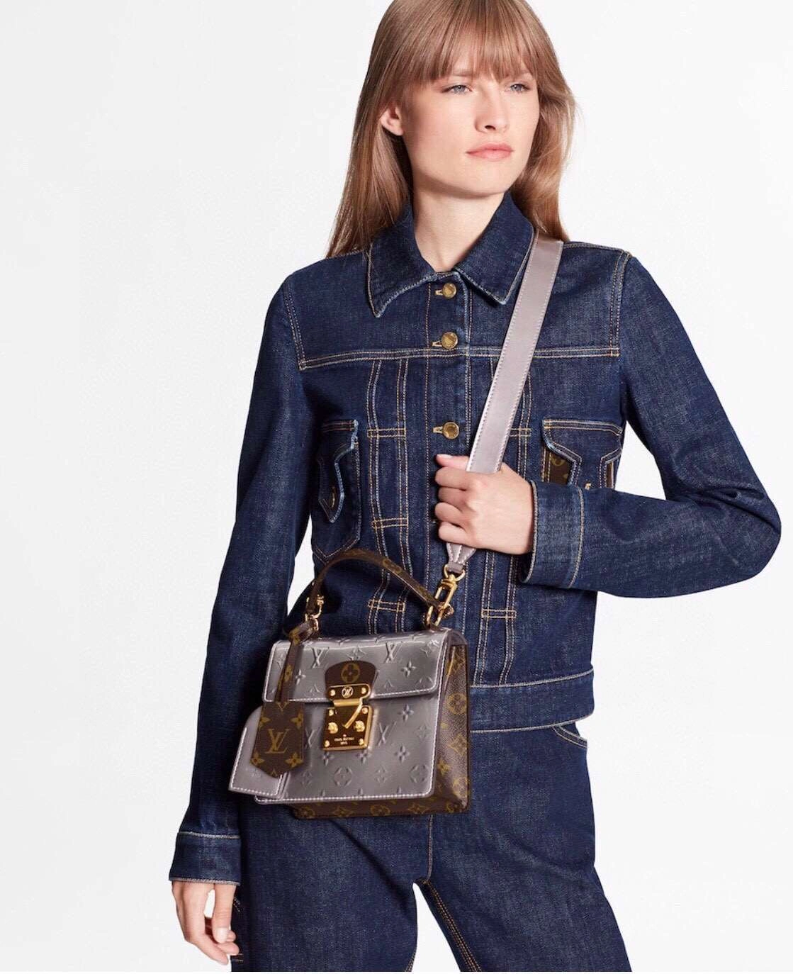 *MOMO--M90442 item :174B55E0719