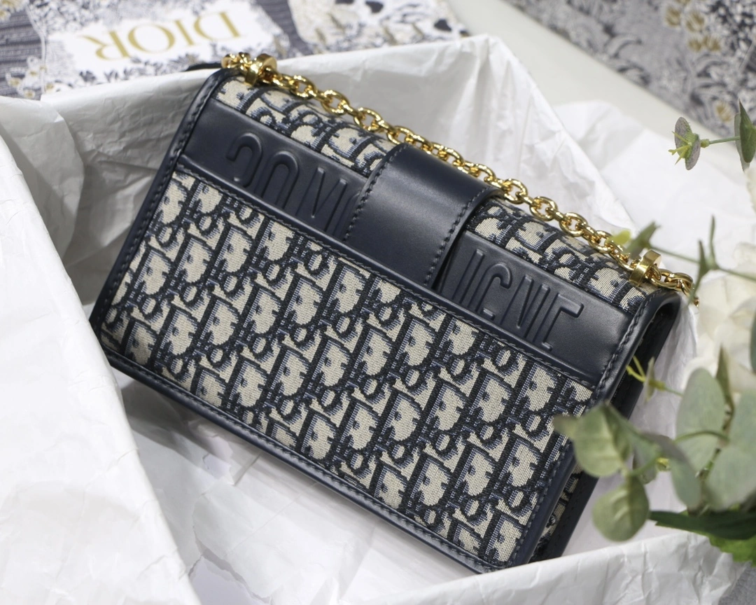 MOMO- M9208UTZQ_M928 M9208UTZQ-M928 item：C-B063H1727R