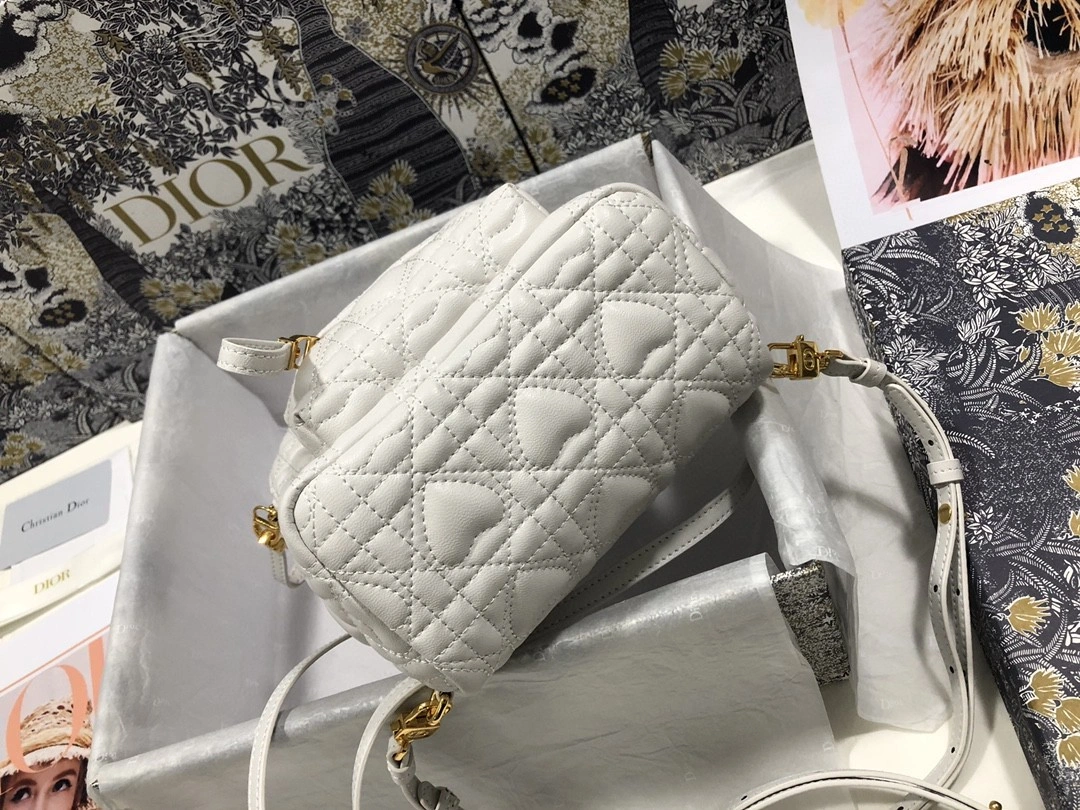 MOMO- M9222UNGH Backpack sheephide item : B-B328M1424
