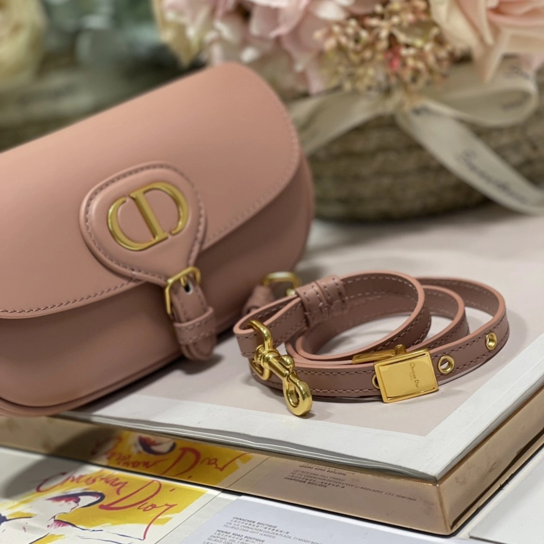 MOMO- M9327UMOL BOBBY Calfskin item : B-B00M1101