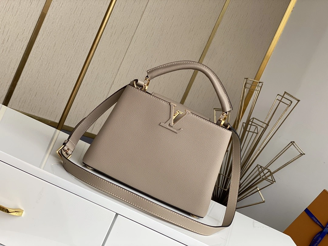 MOMO- M94634 cowhide item : A-B00L2009