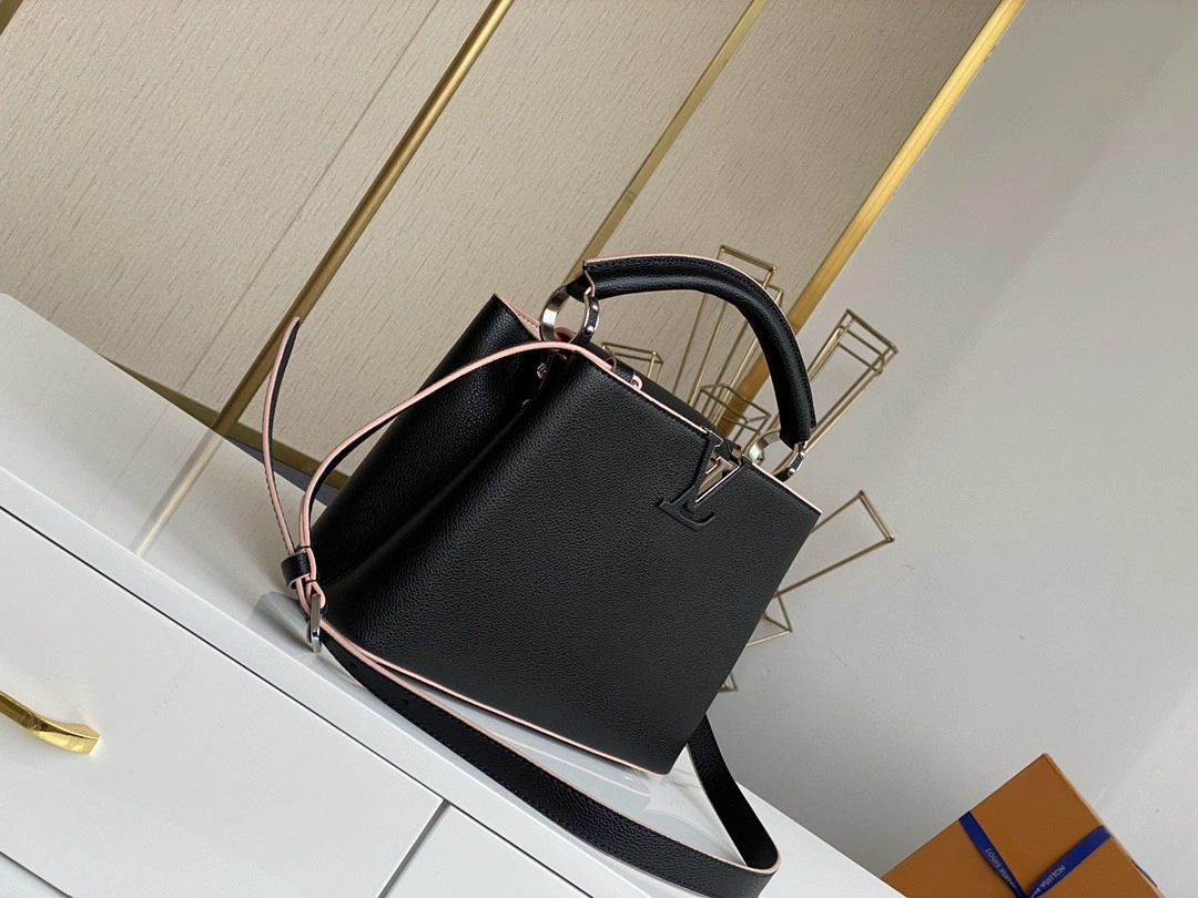 MOMO- M94716 cowhide item : A-B00L2010