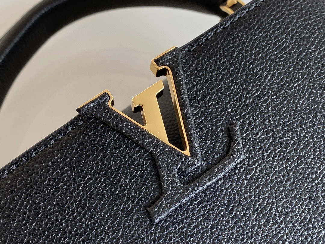 MOMO- M94755 cowhide item : A-B00L2007
