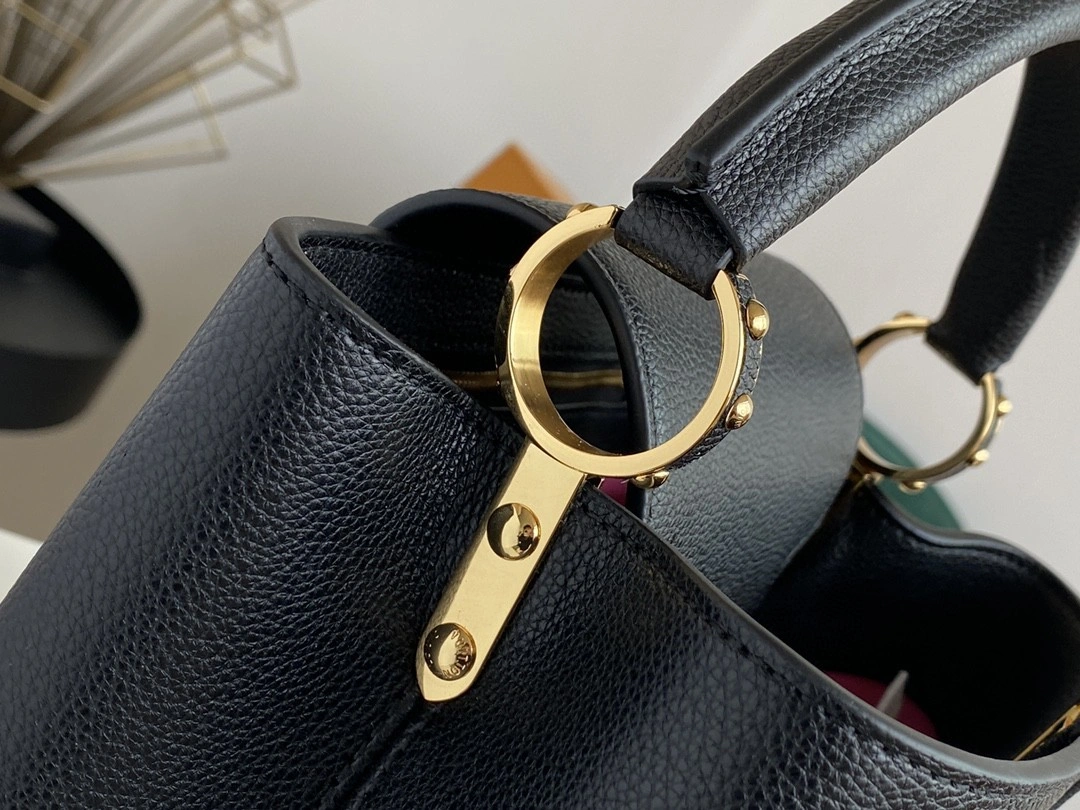 MOMO- M94755 cowhide item : A-B00L2007