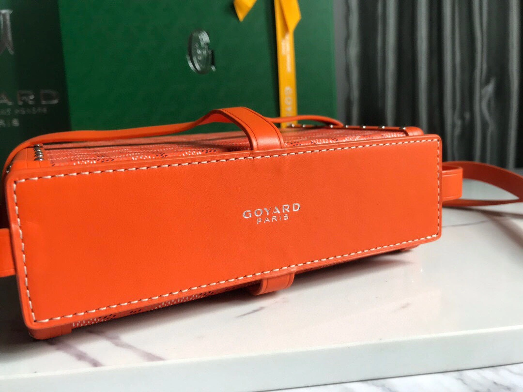 MOMO- MINA55PMLTY Minaudière cowhide item：B-B063F2528C