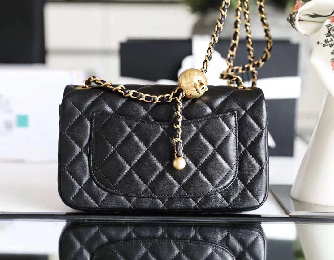 MOMO--Multiple colors Sheepskin item : 171B125D2021-2