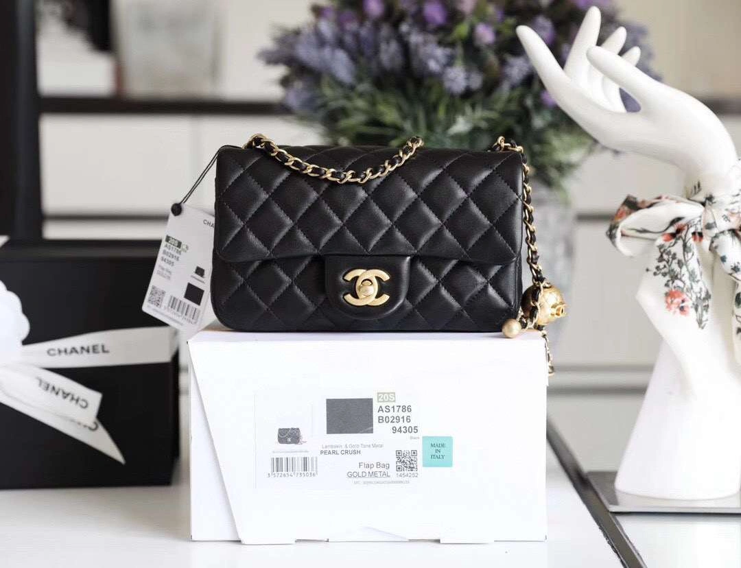 MOMO--Multiple colors Sheepskin item : 171B125D2021-2