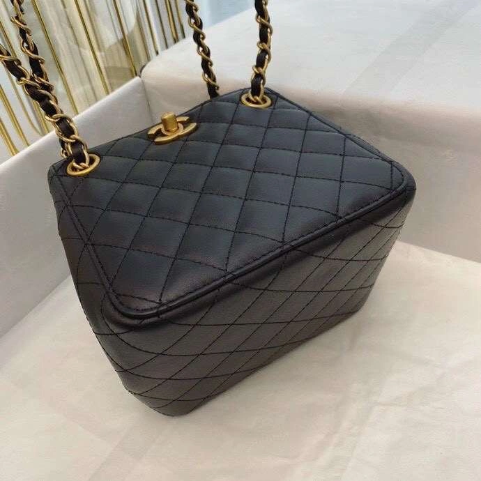 *MOMO--Multiple colors ，item : M321B80C0201-2