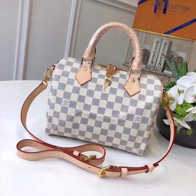 &MOMO- N41374 cowhide item : A-B116L2907
