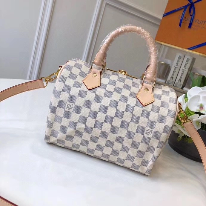&MOMO- N41374 cowhide item : A-B116L2907