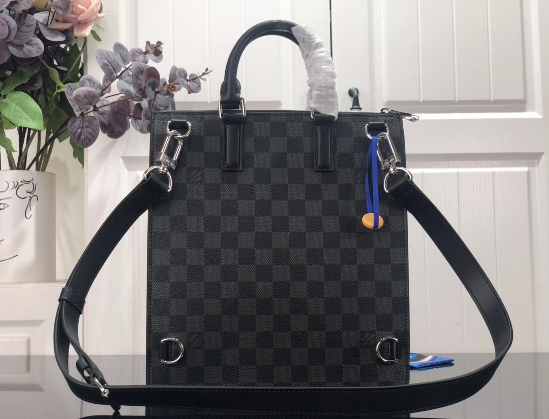 MOMO- N45276 cowhide Sac Plat Cross item : B-B063D1012