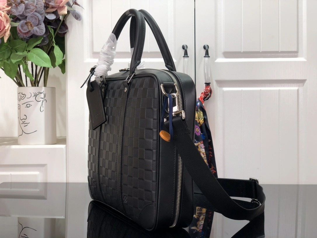 MOMO- N45288 cowhide Sirius item : B-B063D1827