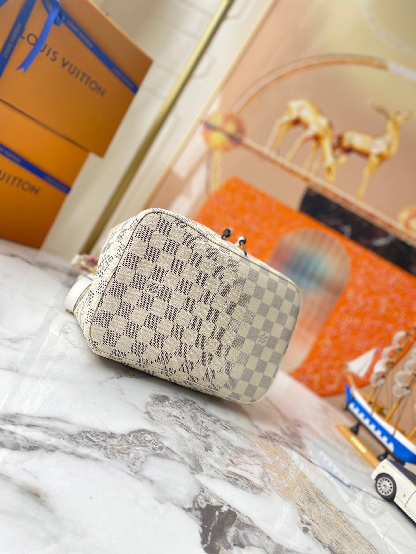 MOMO- N45292 item：B-B000E2607C
