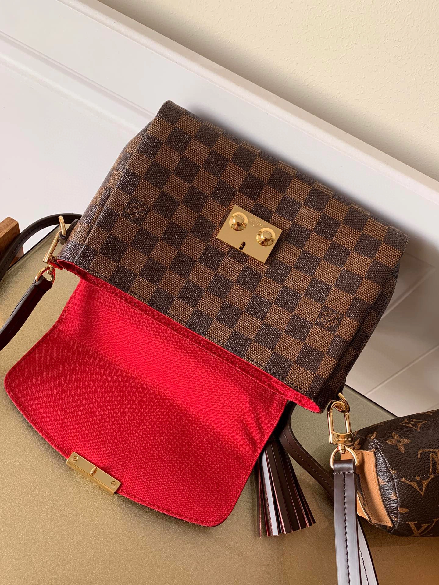 MOMO- N53000 item：B-B000E2630C