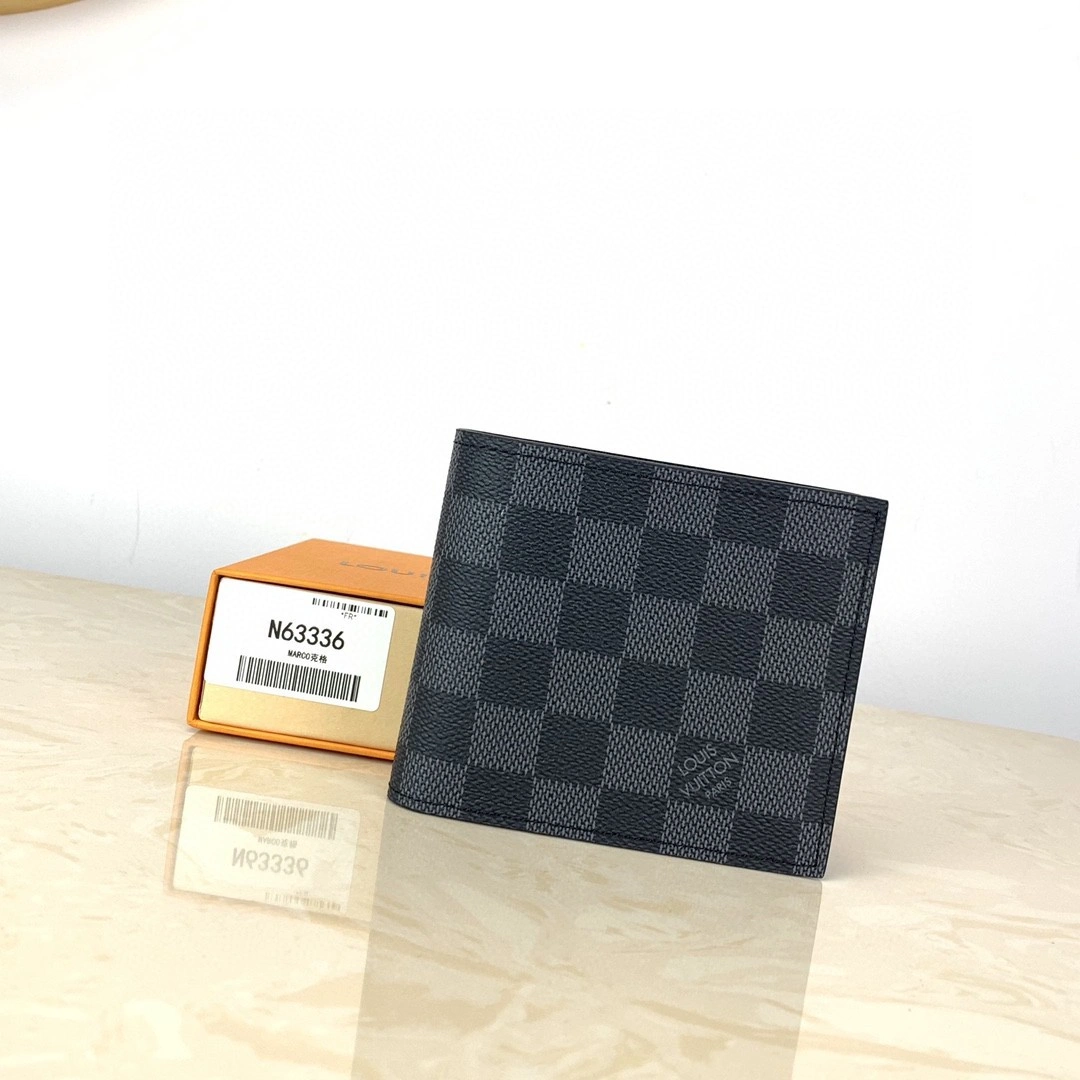 &MOMO- N63336 item : A-B040L2701