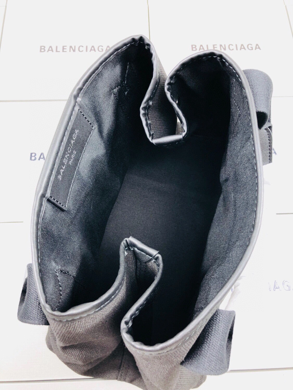 MOMO--NAVY CABAS high quality version item : 202B00K2736-2