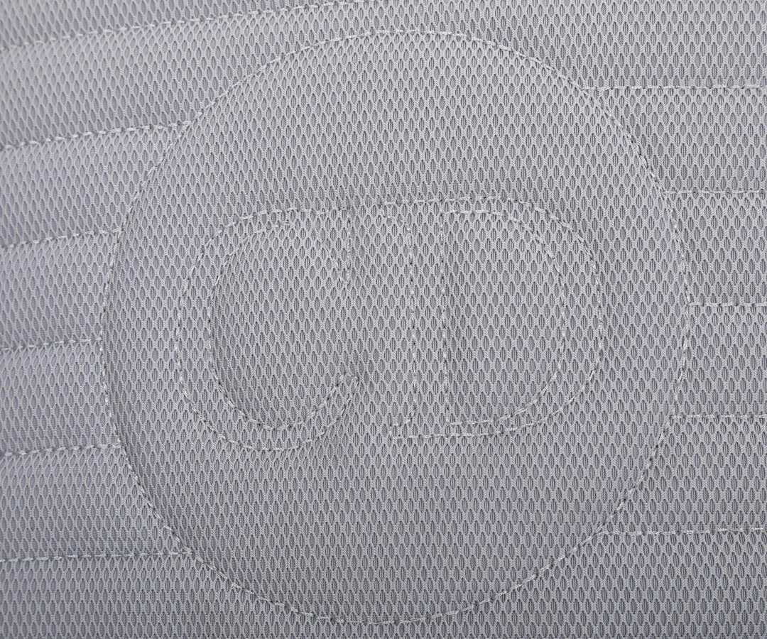 MOMO- OBLIQUE item:A-B063L2566