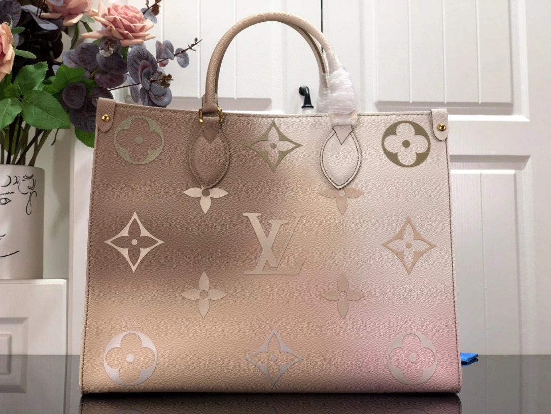 MOMO- ONTHEGO m20510 Monogram Toron item：B-B063E1727C