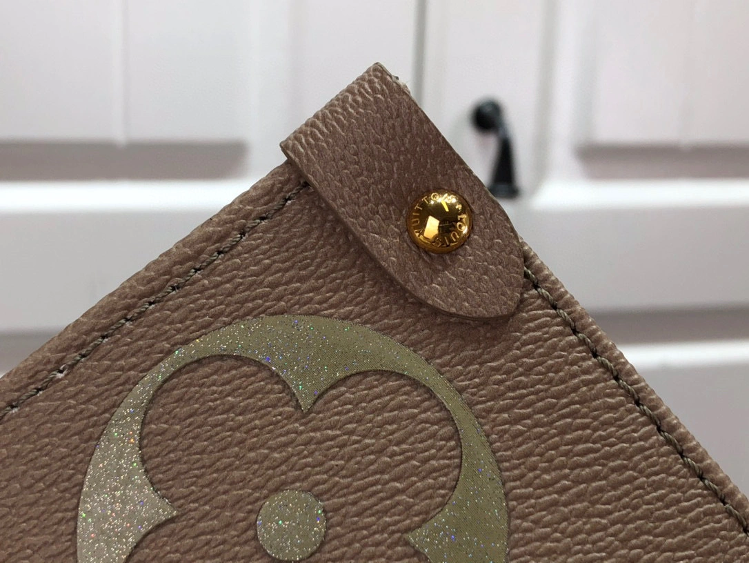 MOMO- ONTHEGO m20510 Monogram Toron item：B-B063E1727C