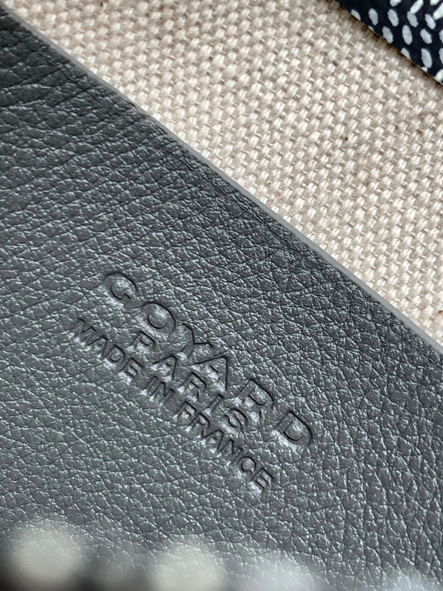 MOMO- PLUMETPMLTY Plumet Pocket Wallet item：B-B563F2402C