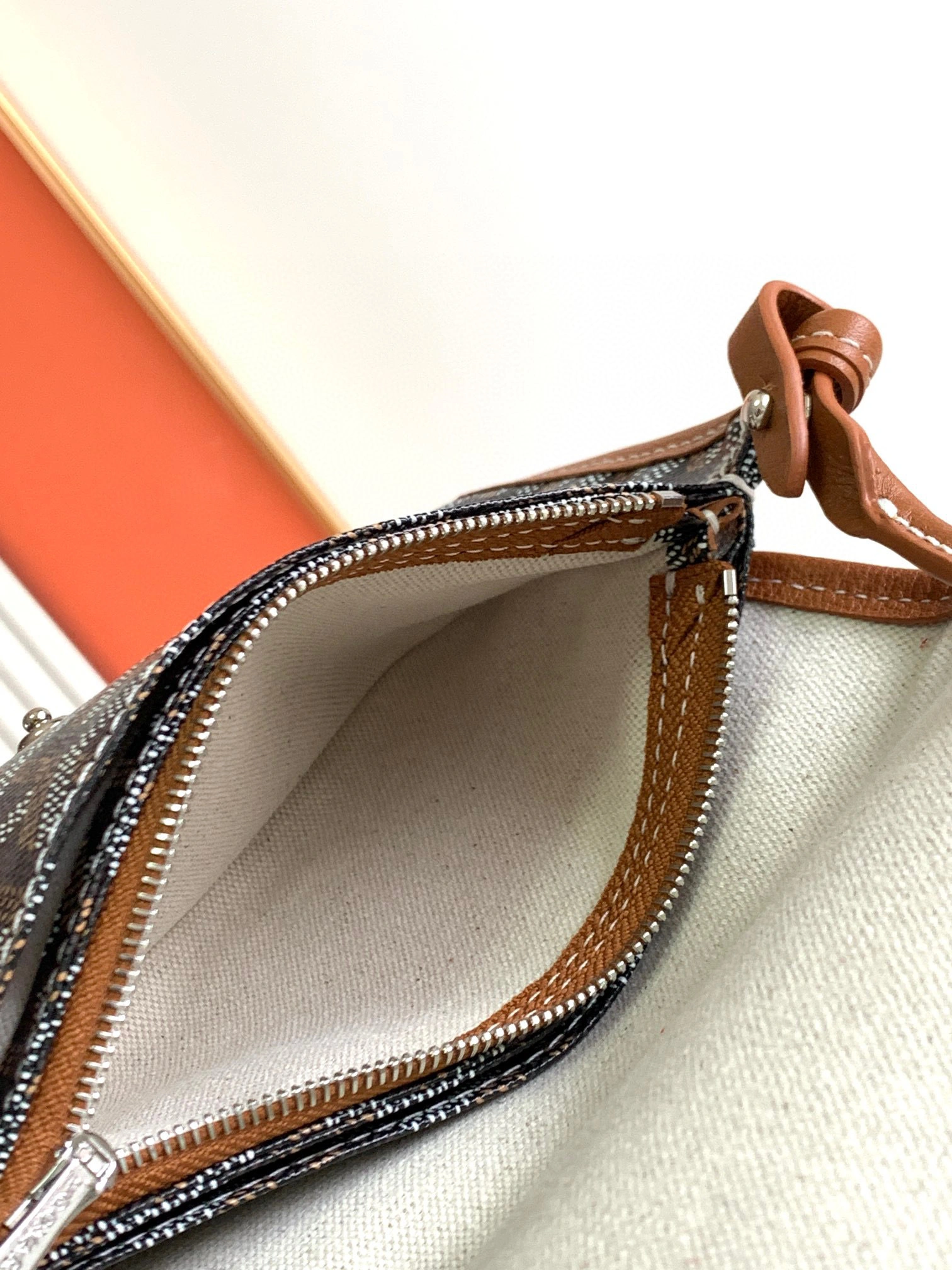 MOMO- PLUMETPMLTY Plumet Pocket Wallet item：B-B563F2405C