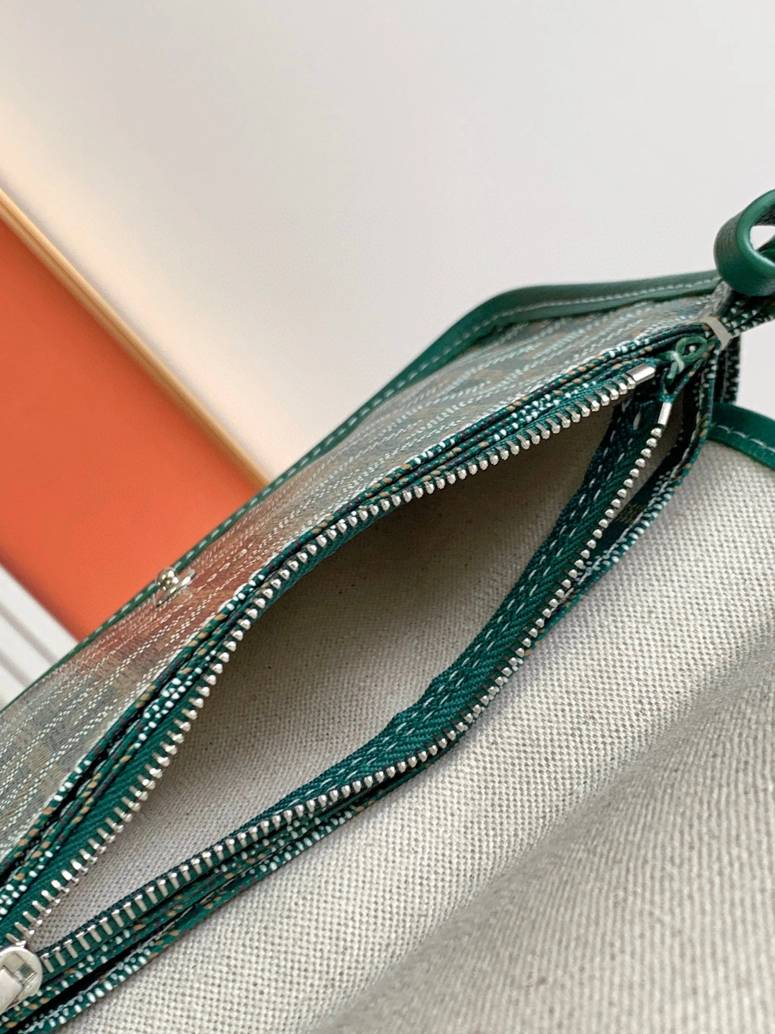 MOMO- PLUMETPMLTY Plumet Pocket Wallet item：B-B563F2407C