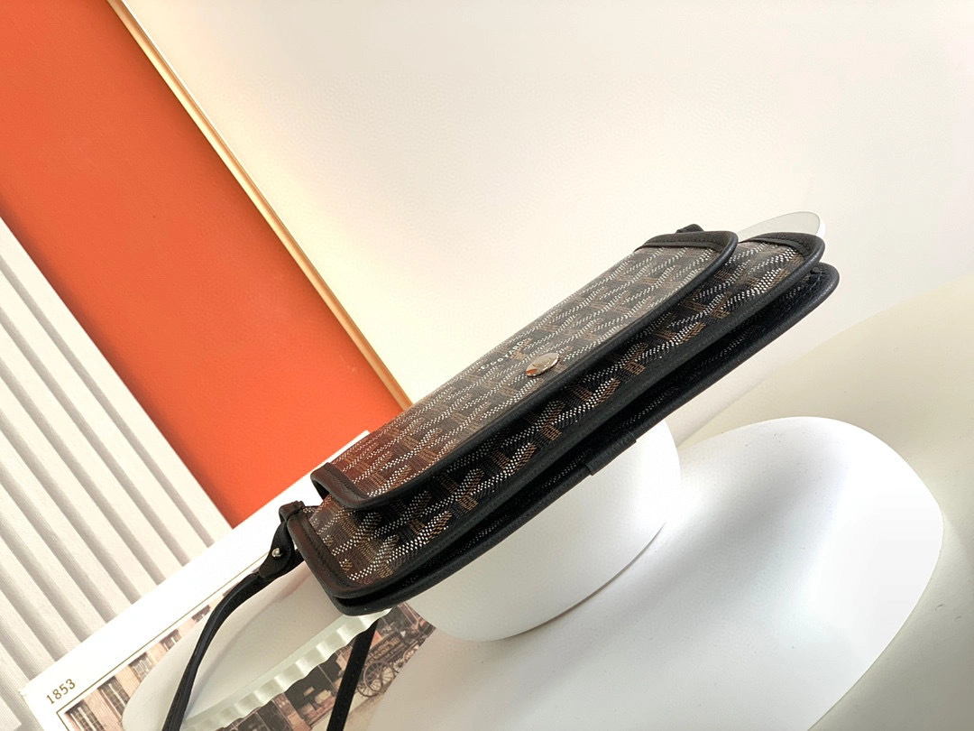 MOMO- PLUMETPMLTY Plumet Pocket Wallet item：B-B563F2408C